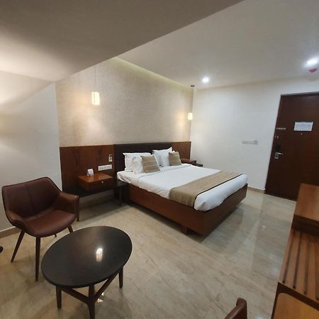 קוטאיאם Hotel Aida מראה חיצוני תמונה