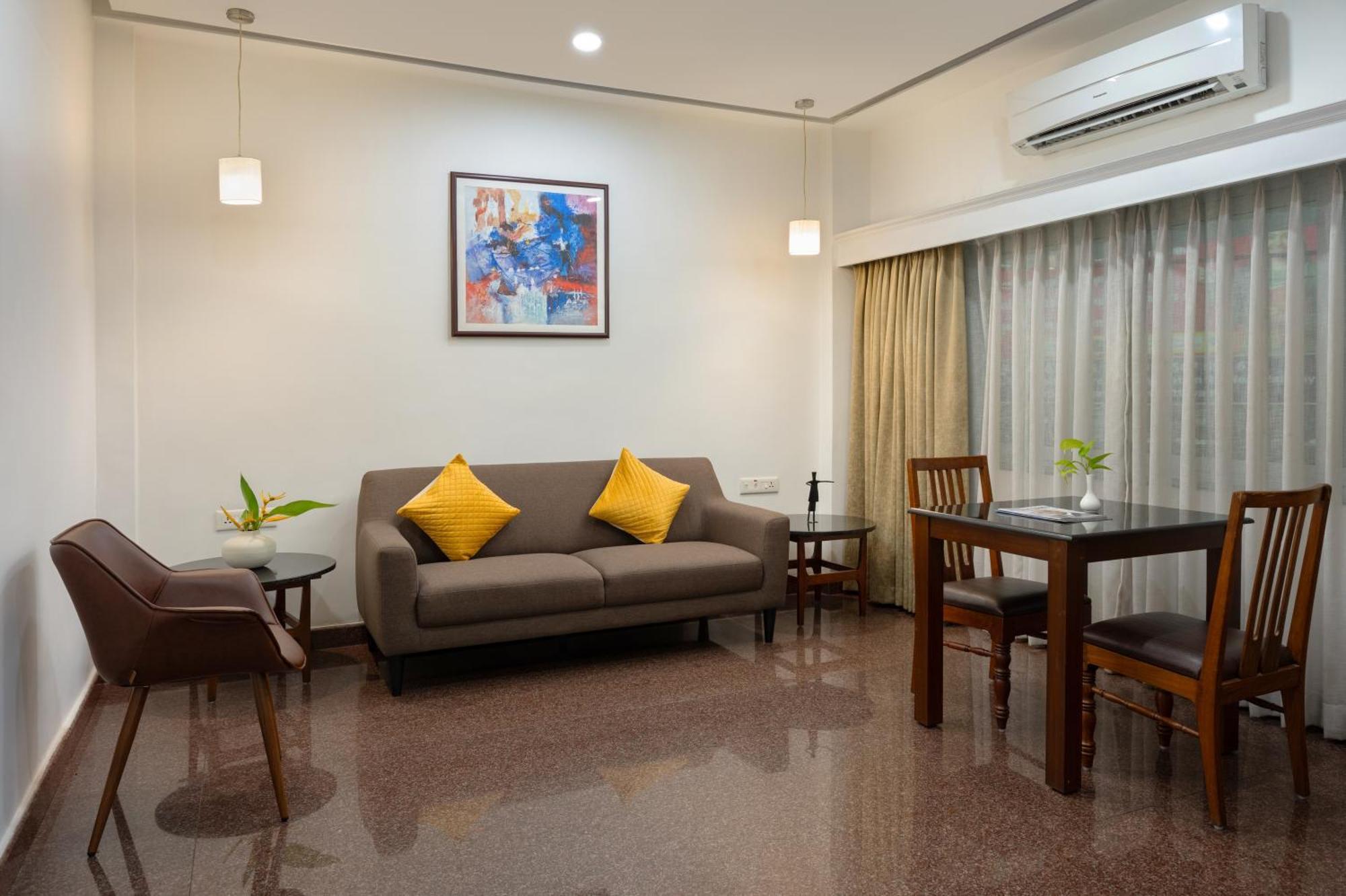 קוטאיאם Hotel Aida מראה חיצוני תמונה