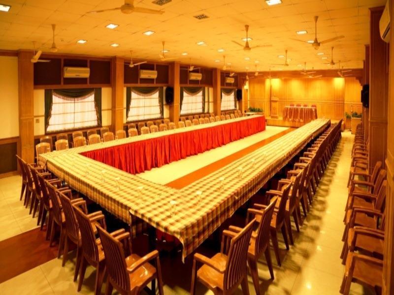 קוטאיאם Hotel Aida מראה חיצוני תמונה